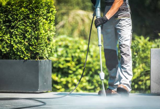 Best Pool Deck Cleaning  in Kissee Mills, MO